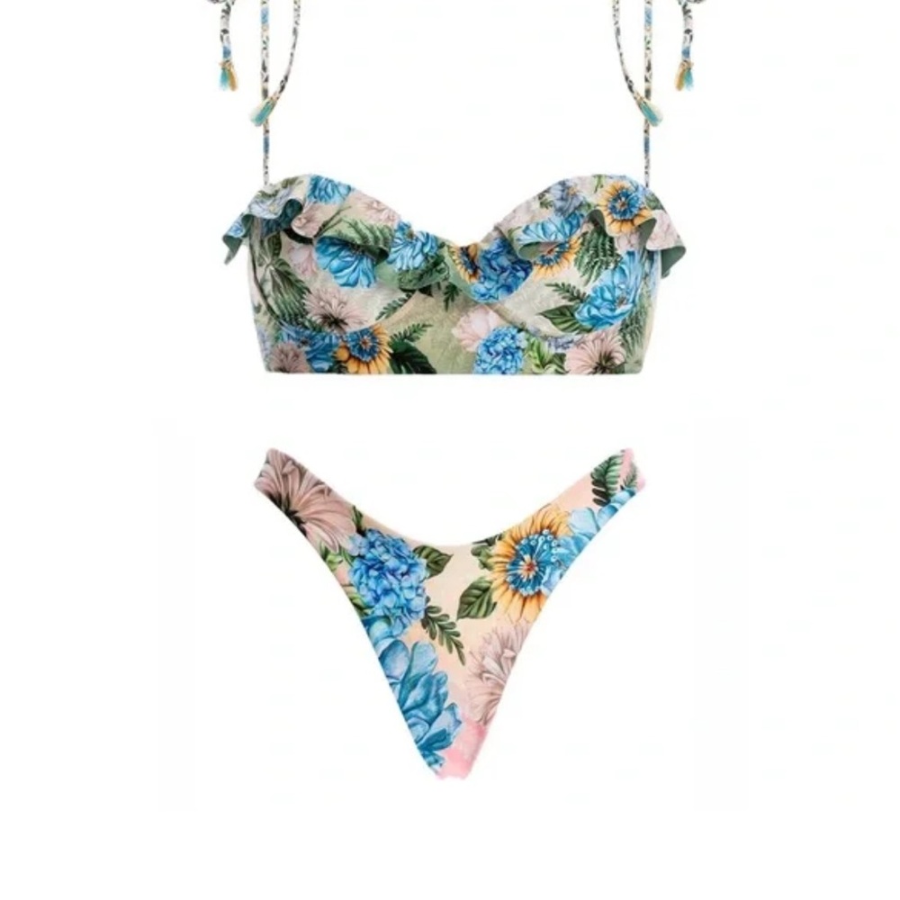 Agua Bendita Margot Aine Ruffle Bikini Top & Avy Aine Reversible Bottoms